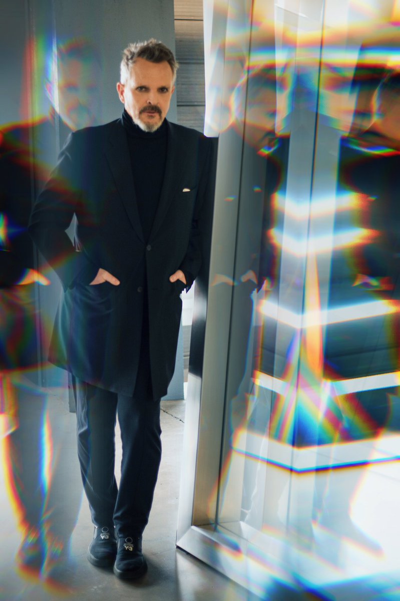 Lapochate's tweet image. El jefe 
MIGUEL BOSÉ 

🔵🟢🟡🔴

#portrait #miguelbose #pop #music #photography #photographer #JenniferPochat