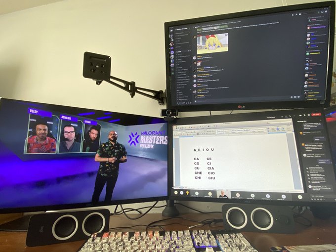 watching #VALORANTMasters while in italian class lets gooooo https://t.co/7GAX3BDRAB<a href="/tag/valorantmasters"class="tags">#VALORANTMasters</a>