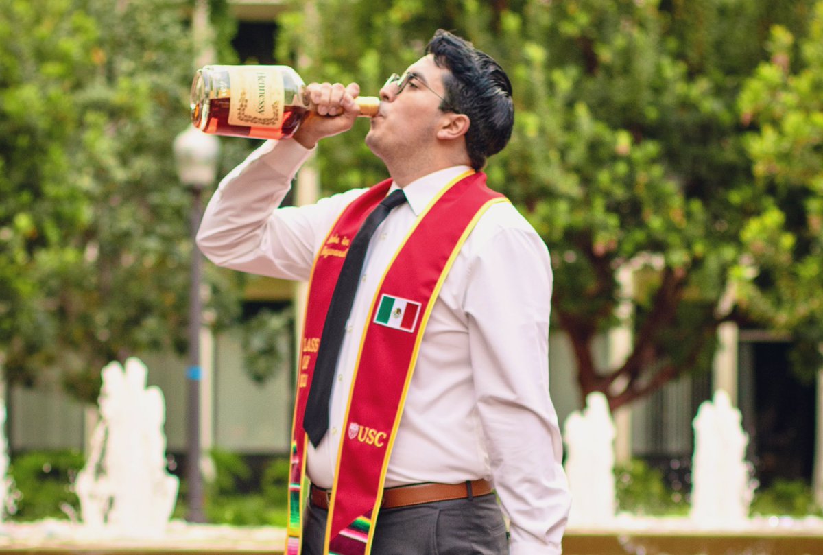 Hennything is possible #USCGrad 🥳