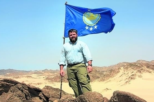 Cuales #micronaciones existen en ZR-57? - Parte 3.

Sudan del Norte: Su independencia fue reconocida en 1974, durante la Guerra de Chipre, este estado comenzo con un patriarcado y luego un Matriarcado, actualmente se llama solo Sudan y pertenece a la Asoción de Naciones.