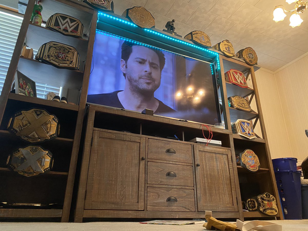 Heelkevin1's tweet photo. 🔥 WANNA WIN A FREE BELT🔥 one of my followers is gonna win, why not you? All you have to do to be eligible is like my original post, RETWEET, comment done on this original post! Good luck everyone! #wwe #aew #ImpactWrestling #iwgp #wrestlingfans #wrsttfam #heelkevinarmy https://t.co/G7tIhrIV5Q