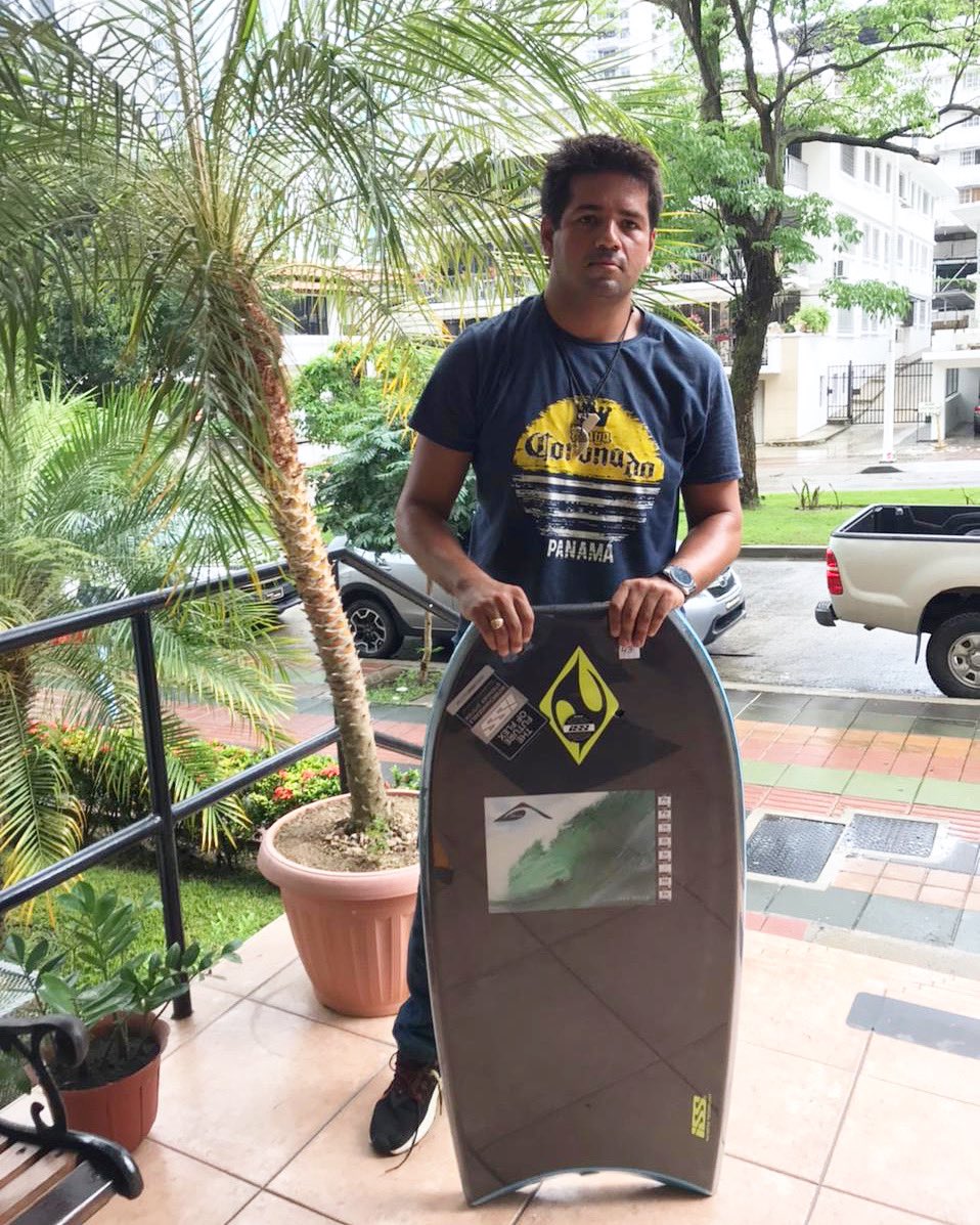 rainsandshop's tweet photo. Jorge @jorgefonseca11 @coclelotienetodo @fonseca_digitalmarketing está ready #palawa con su nueva nave #toobstechiss #quadchannel #toobsbodyboards #toobspanama de @rainsandshop
#estumomento de enviar un #whatsapp📲 al +507 6780-8223 y llevarte tu #equipocompleto para #bodyboard https://t.co/trxc82bbhY