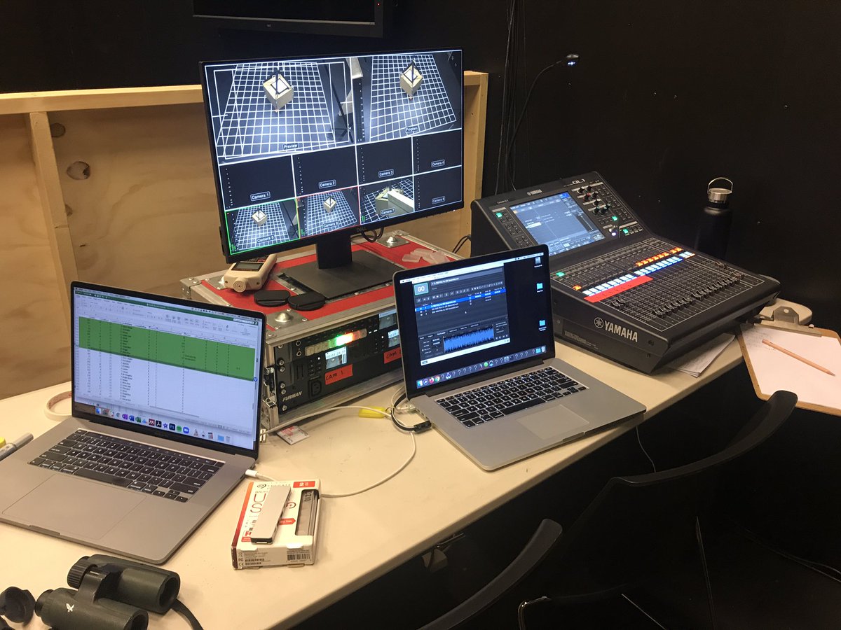 CNZdenek's tweet photo. @the_wee_podcast @HiralNaik25 Here’s what bringing the arts and sciences together means for me: creative controlled experiments in a sound-proof room at QUT Creative Practice with staging and sound engineering to make it all work for #SoundGardenProject! https://t.co/63CihH8xsk