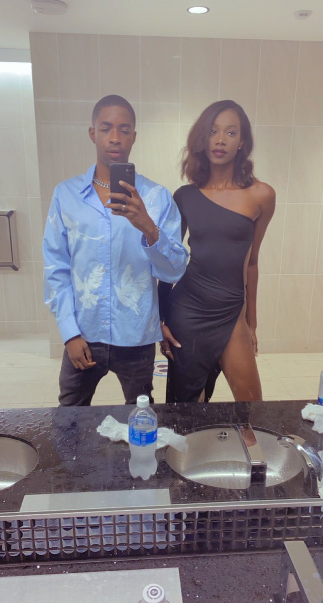 MannyUK's tweet photo. My chic bad @SigailCurrie https://t.co/IfeietSBIh