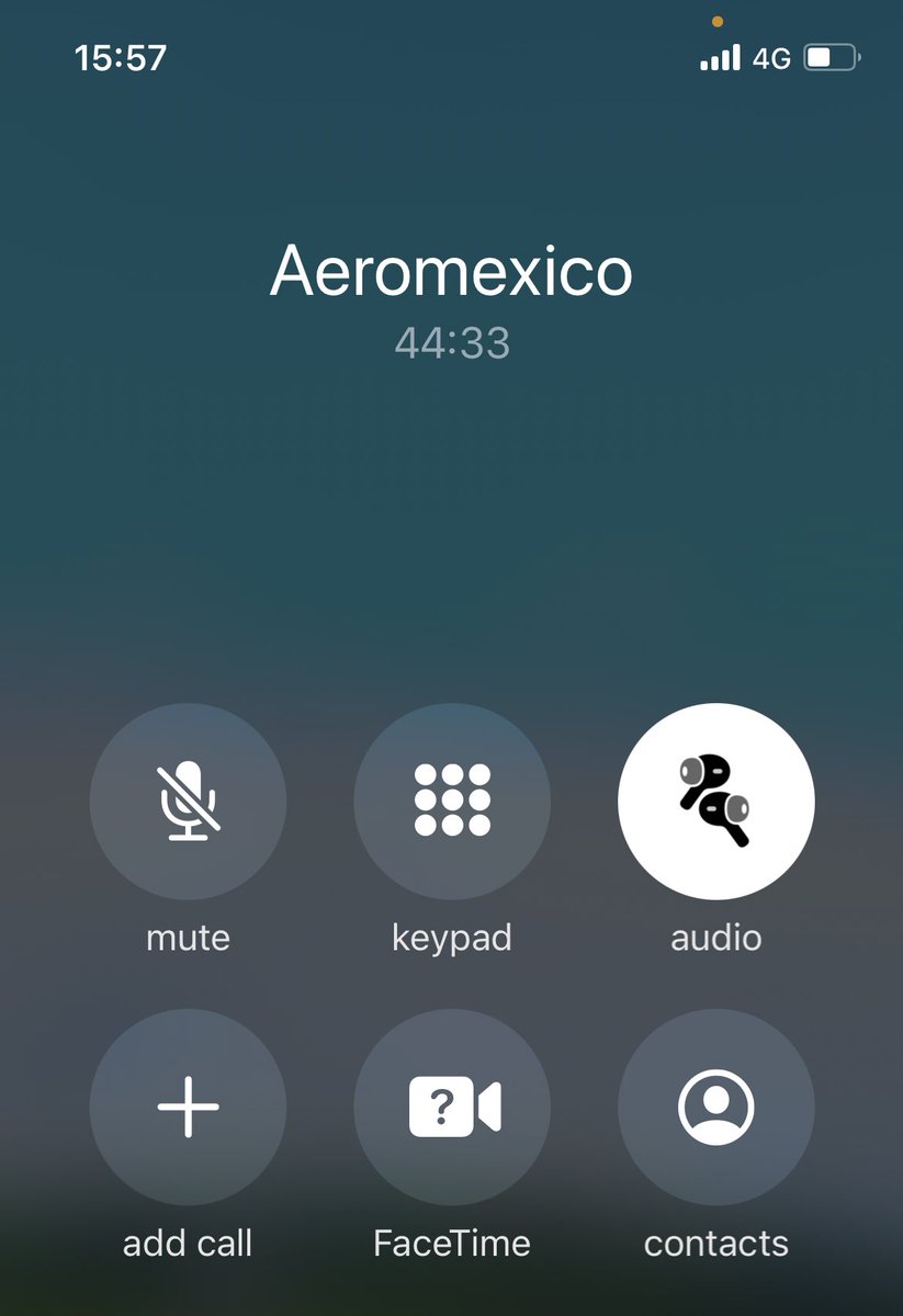 eldanceballos's tweet photo. @clubpremier_mx @Aeromexico Dicen que solo puedo tramitar el cambio de mi boleto pandemico por teléfono y que tengo hasta el 30 de junio. A este paso me va a dar la fecha esperando en línea... https://t.co/XaUQ8YcU5p