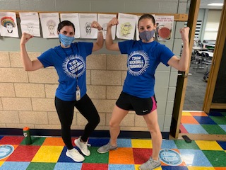mrscopplesclass's tweet photo. What's a kickball tounrament without coaches?? Love working with Zarich!! #turner202strong https://t.co/oaMnd6Efe0