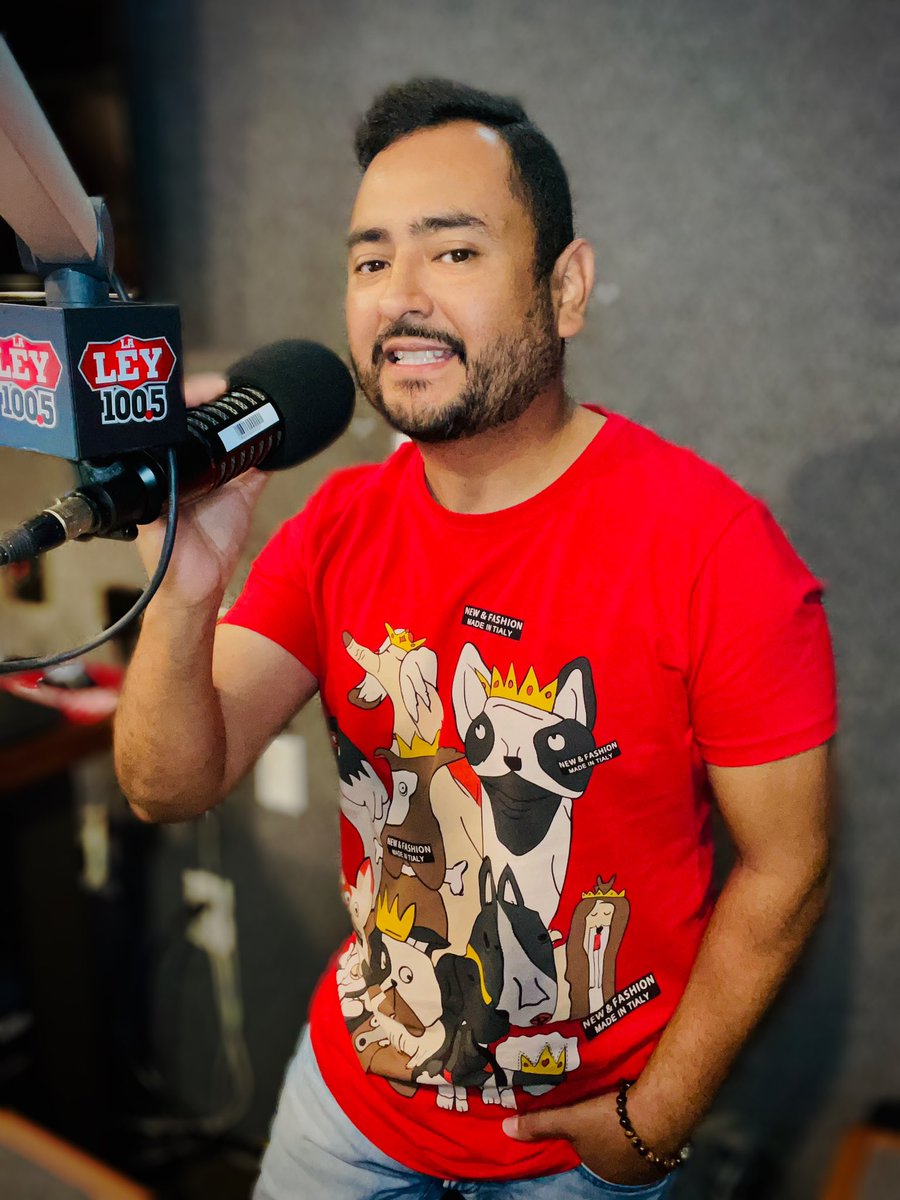 Sigue escuchando a El Tremendo George en #LosHijosDeSu de 3-7 pm 

SALUDOS PARA QUIEN???
Envía tu saludos por mensaje de voz al WHATSAPP (956) 635-0731 

•
•
•
•
•
•
•
•
•
•
-
-
-
-
-
-
#soydeley #holalaredo #laredotx #laredotexas