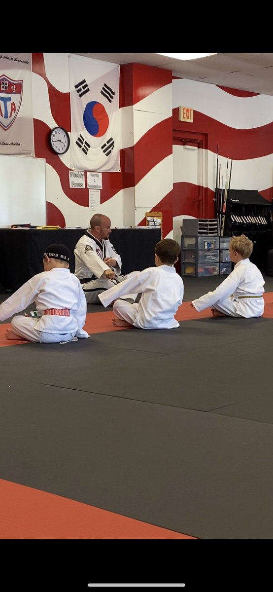 Erin Martinez tweet media