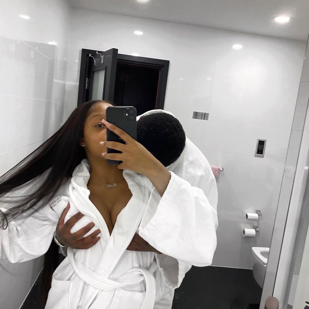 blacktwiterthrd's tweet photo. Mood 🌚 https://t.co/LsW2NxqJDA