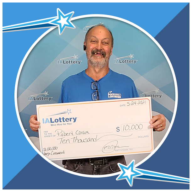ialottery's tweet photo. Robert Coram of #Harvey took home a $10,000 prize he won playing the “$100,000 Mega Crossword” scratch game he bought at Hometown Foods in #StateCenter.
Congrats! #WooHooForYou https://t.co/mV9VMJy1qq
