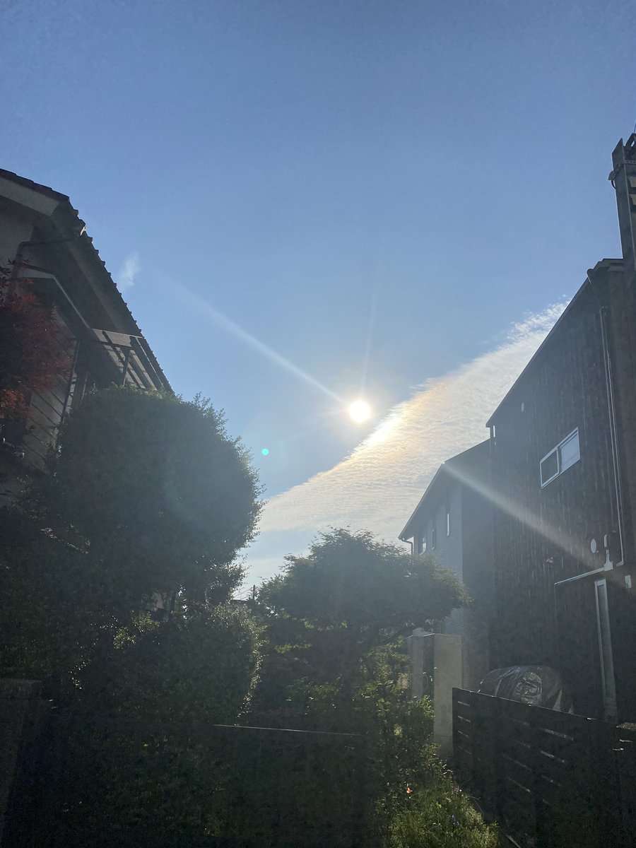 K_K1H_H's tweet photo. 最近ずっと6時おきの
8時出庫なんだけど
今日でそのラッキーday終わる、、、🙁 https://t.co/nedCFlQEeW