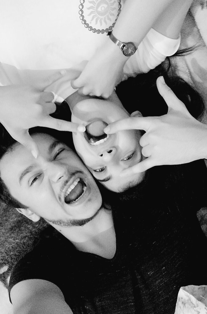 codermiwolf's tweet photo. 5th Anniversary ✨🖤 https://t.co/xDDHDxotlk