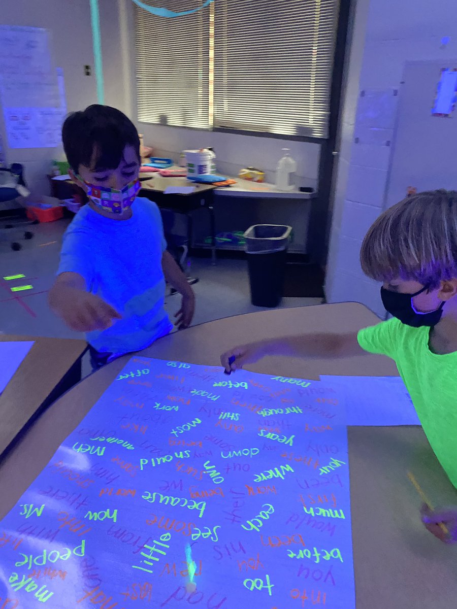 vscarew's tweet image. It was a glowing neon day with sight word and math games! @rachelshamey @MeriwetherLES