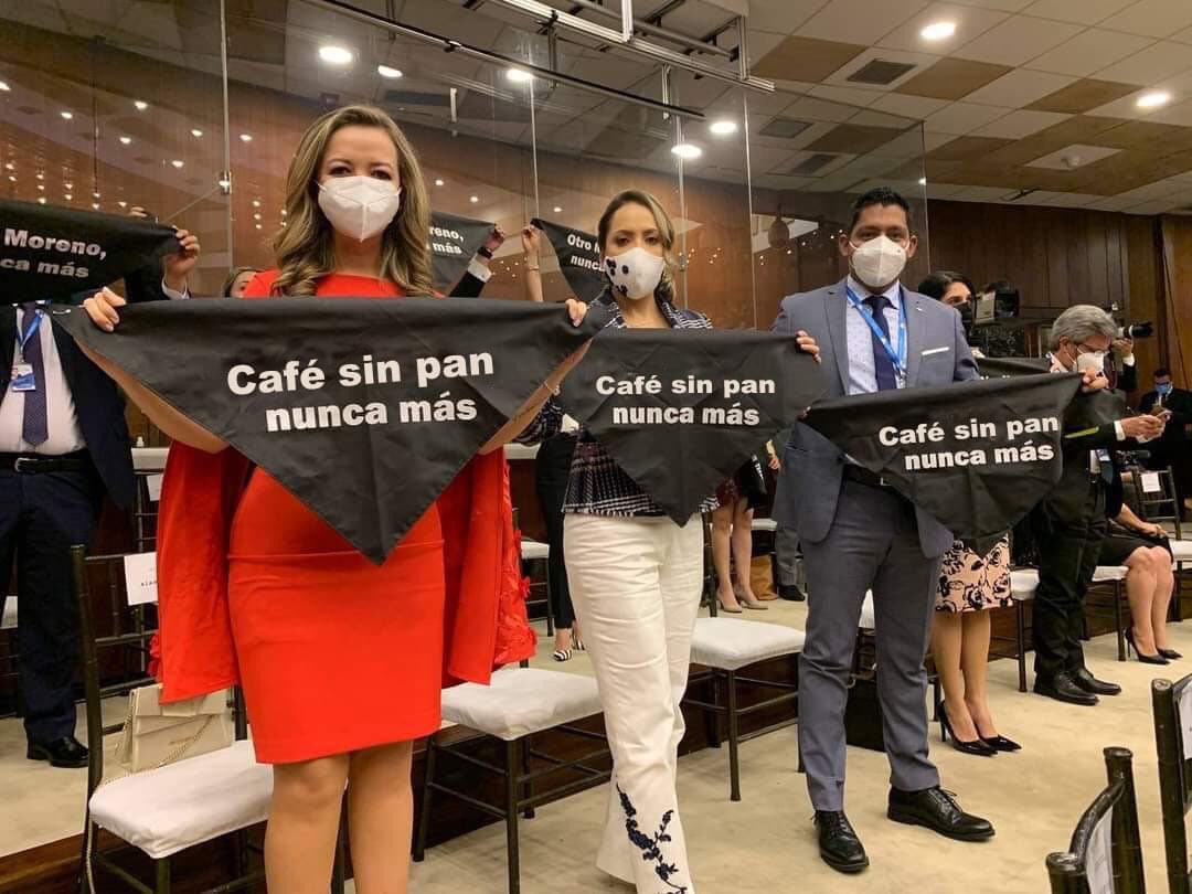 yyjimenez's tweet photo. Era lo mejor que podían decir... jjjj https://t.co/3waEhRD5M8