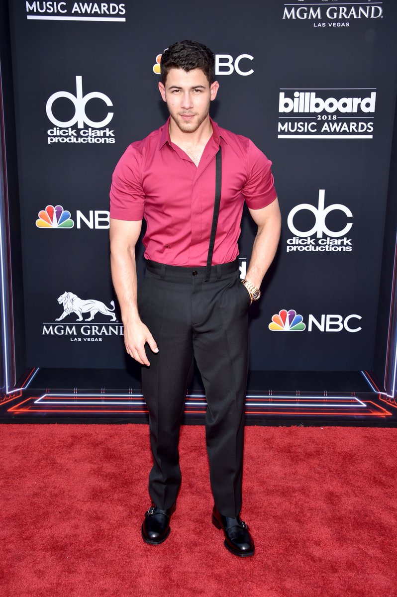 NickJFr's tweet photo. #BBMAs : 2016 / 2018 / 2019 / 2021 https://t.co/t39wpj82DT