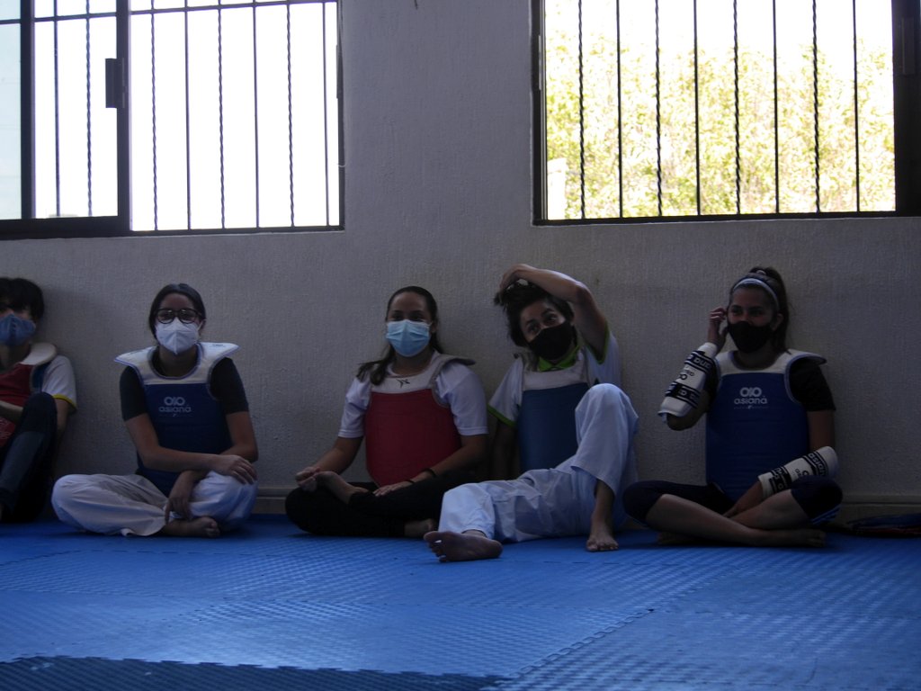 DiaDragones's tweet photo. La última clase de técnicas de contacto.
•Todo con medidas y la prevención para la salud de los jovenes•
#taekwondo #Moodo #TecmilenioAD #Deportes #Mexico #Cancun #dragonesaldía https://t.co/DZKSmQi791