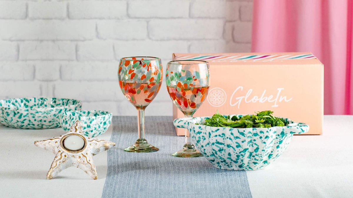 HappyHrProjects's tweet image. I can’t wait to see what’s in these boxes, I sat on the fence long enough. I LOVE this concept! (Need $30 off? Click through my referral link and it will apply to your cart! globein.com/abox?refcode=A…)