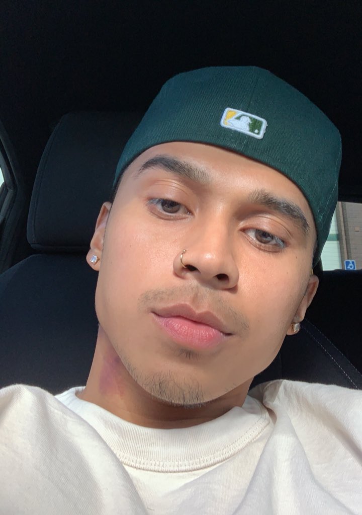 ianpiyadasa's tweet photo. for the weekend https://t.co/5ZmLnbCITn