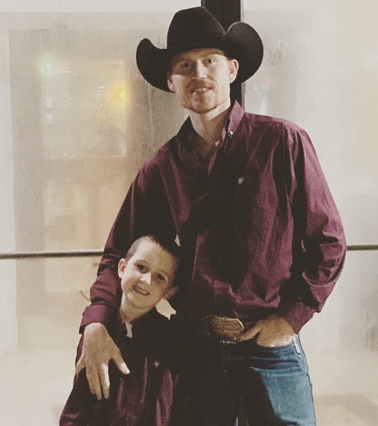 cowboykarl1's tweet photo. My oldest graduated from Kindergarten today. Seems like yesterday I was holding him for the first time. Time is moving fast but it is so rewarding watching him grow into a young man. #MasFajitas #GrowingBoy #YoungCowboy #FutureChamp https://t.co/YLQuil20nn