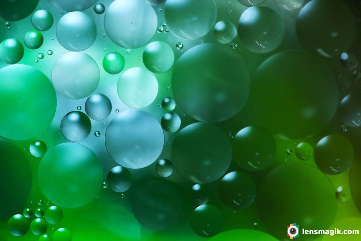 np_photographer's tweet photo. Oil Water Abstract https://t.co/exeq4WxkRd Abstract Photo #oilwaterabstract #abstractphotography #abstractphotographyathome #homephotographyideas #abstractmacrophotography #abstractart #abstractartist #colorabstract #bubbleabstract https://t.co/rgZXPLjCLK