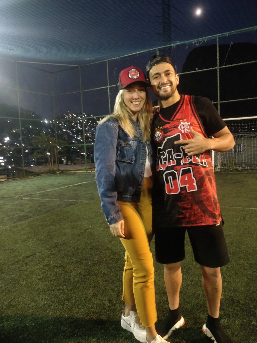 RocaFla's tweet photo. Pode #arrascaeta com o Manto da Roça-Fla?!

#RoçaFla 🔴⚫️👐 #AMaiorDaRocinha https://t.co/3lPQuKEO3m