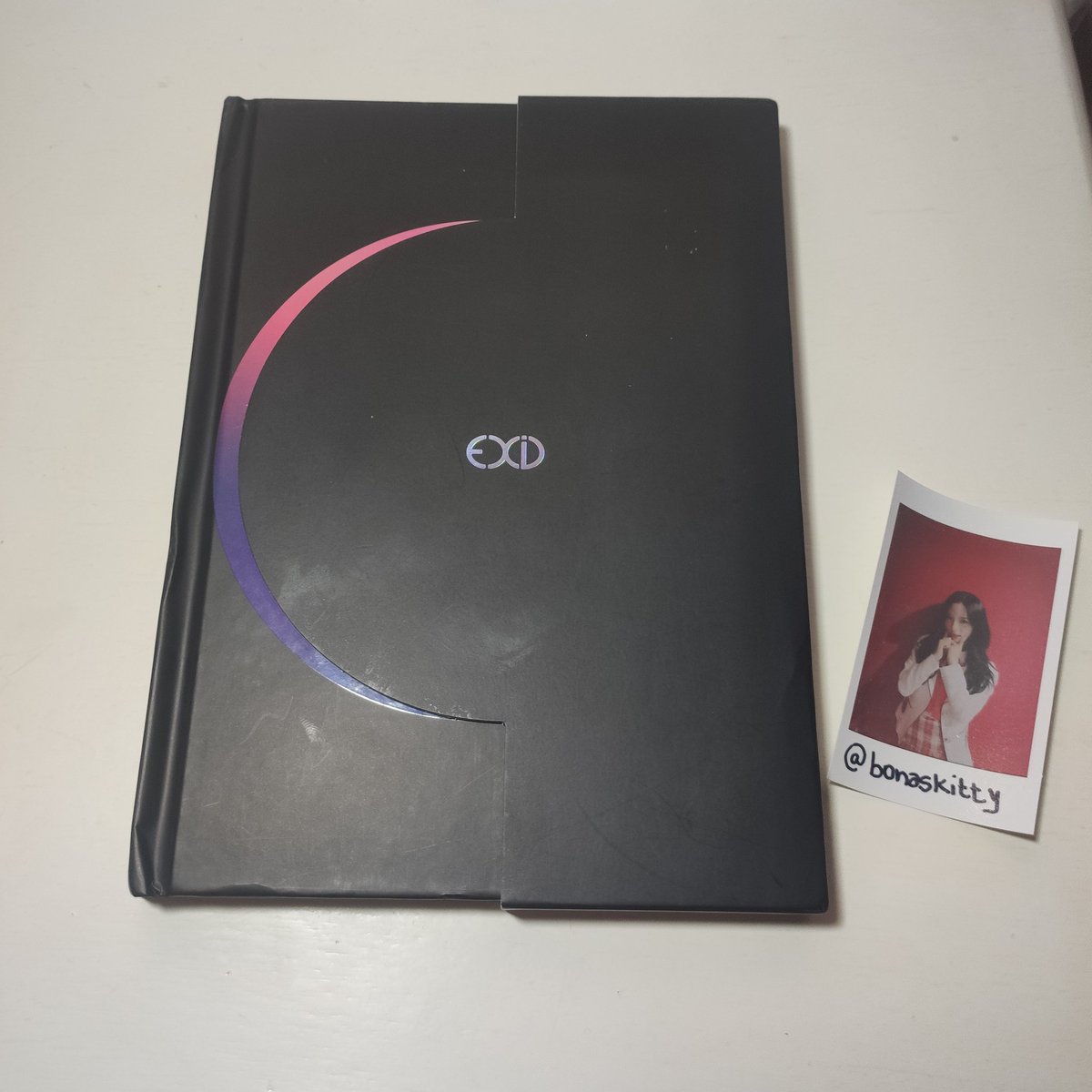 holywtch's tweet photo. [venda/troca]

exid: eclipse
cd le + photobook + photocard
qyop - aceitando ofertas!
entre em contato pelo instagram (@\bonaskitty) https://t.co/79oYnGBPFS
