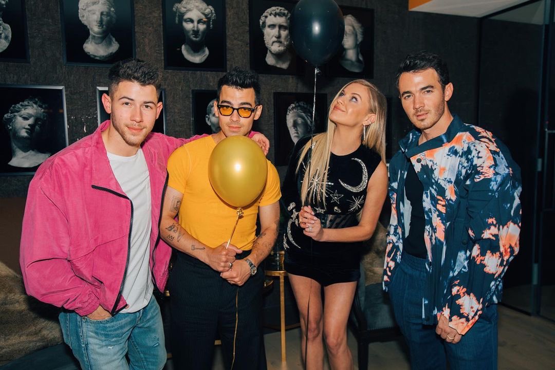 Kelsea Ballerini tweet media