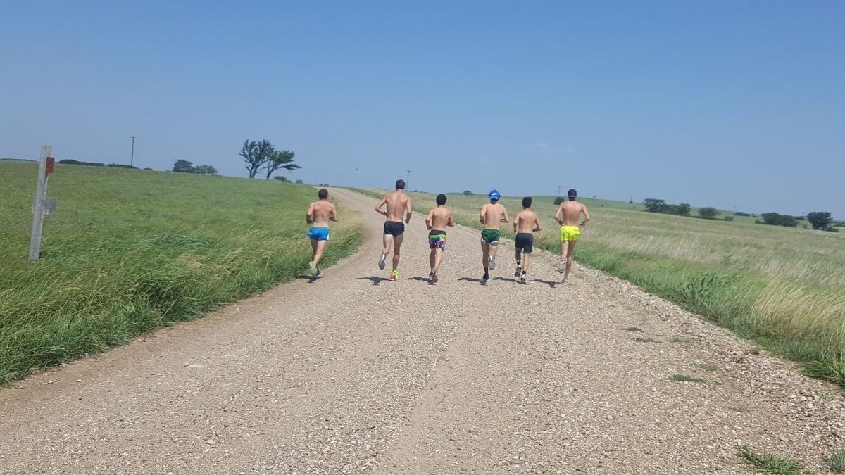KSRunningCamps's tweet photo. It’s State week! Excited to see both former and future campers this weekend! Hope to see you all on the roads this summer at camp! #PRXC #Running #CrossCountry #Camp https://t.co/1IgmZqNnPX