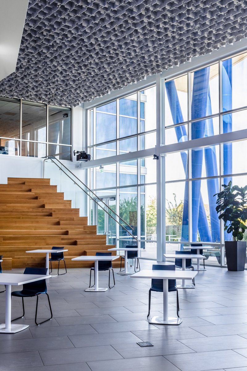 ArkturaLLC's tweet photo. Add acoustic performance with the field trimmable SoftGrid® Skyline ceiling baffles 
Rep: Hart Associates Texas
Architect: @GSCArchitects
#arktura #softgrid #architecture #interiordesign #architectureilike #archdaily #architexture #textures #madeinLA #FuelingPossibilities https://t.co/HgaFPKjE8A