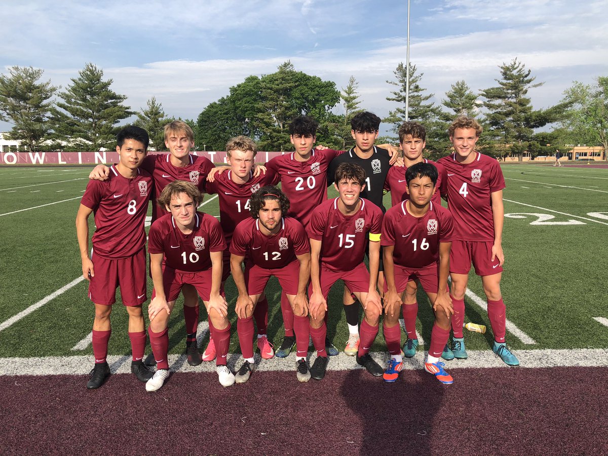 DCHSBoysSoccer's tweet photo. Game time and tonight’s starting line up! Go Maroons! https://t.co/Yz2M6ei50b