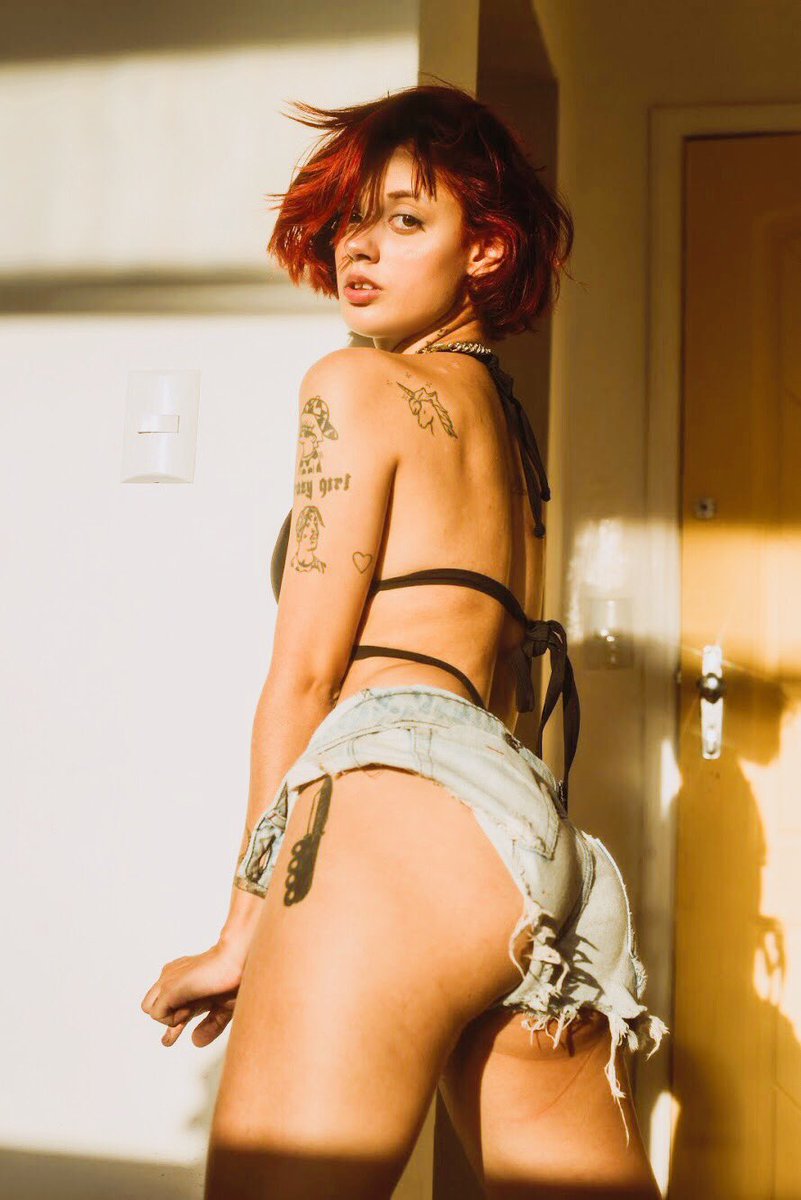 notfoundlb's tweet photo. Eu vendo vc que ainda não adquiriu meus packs , quem quiser só dar like aq q eu chamo 💙 @findom4feet @rtfindom @RTFindom5 @FindomRT8 @promoslave @ComproPacks14 @hotpacks_me @daddypappito @packs_dePezinho #Onlyfans #packs #rtfindom #feetspack #girlspacks #SugarDaddys https://t.co/UPs64ACtzi