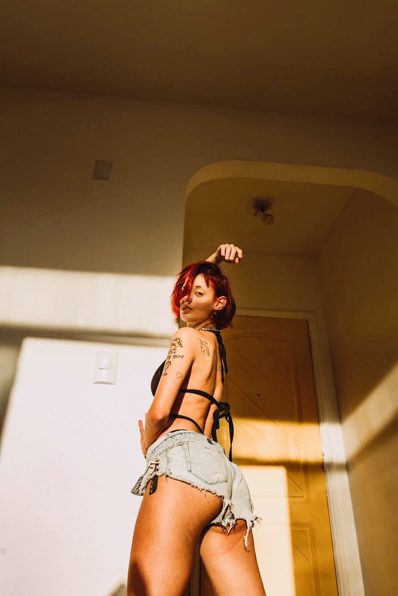 notfoundlb's tweet photo. Eu vendo vc que ainda não adquiriu meus packs , quem quiser só dar like aq q eu chamo 💙 @findom4feet @rtfindom @RTFindom5 @FindomRT8 @promoslave @ComproPacks14 @hotpacks_me @daddypappito @packs_dePezinho #Onlyfans #packs #rtfindom #feetspack #girlspacks #SugarDaddys https://t.co/UPs64ACtzi