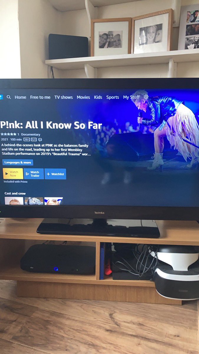 dannigray82's tweet photo. Watched again and listened again but this time with my beautiful daughter 🥰🥰 @Pink you’ll never understand the gifts you keep giving THANKYOU XXX https://t.co/GcYSsmeGzh