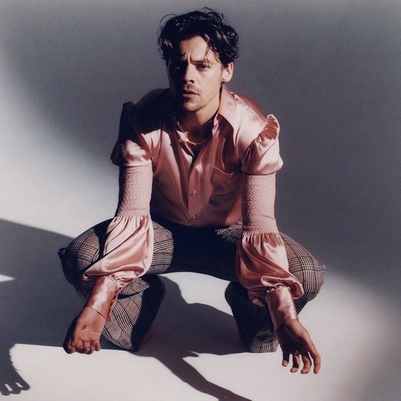 VADER JOHANN. 

  - Rebranded douchebag. 
  - 10+ years exp. Mirrored writing. 
  - Please, no minors. 18+ only, no smut. 
  - Actively seeking stories of the dark realms.