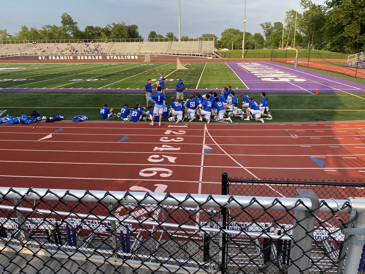 Todd_spinner's tweet photo. Boys lax fighting against a tough state ranked DeSales team. #cmonBlue!!
@BerlinBearsLax @Mr_Alexander23 @BerlinGLAX @BerlinBearsAD @OBHSBoosters @Berlin_Bears_FB https://t.co/M5wcmnAnCj