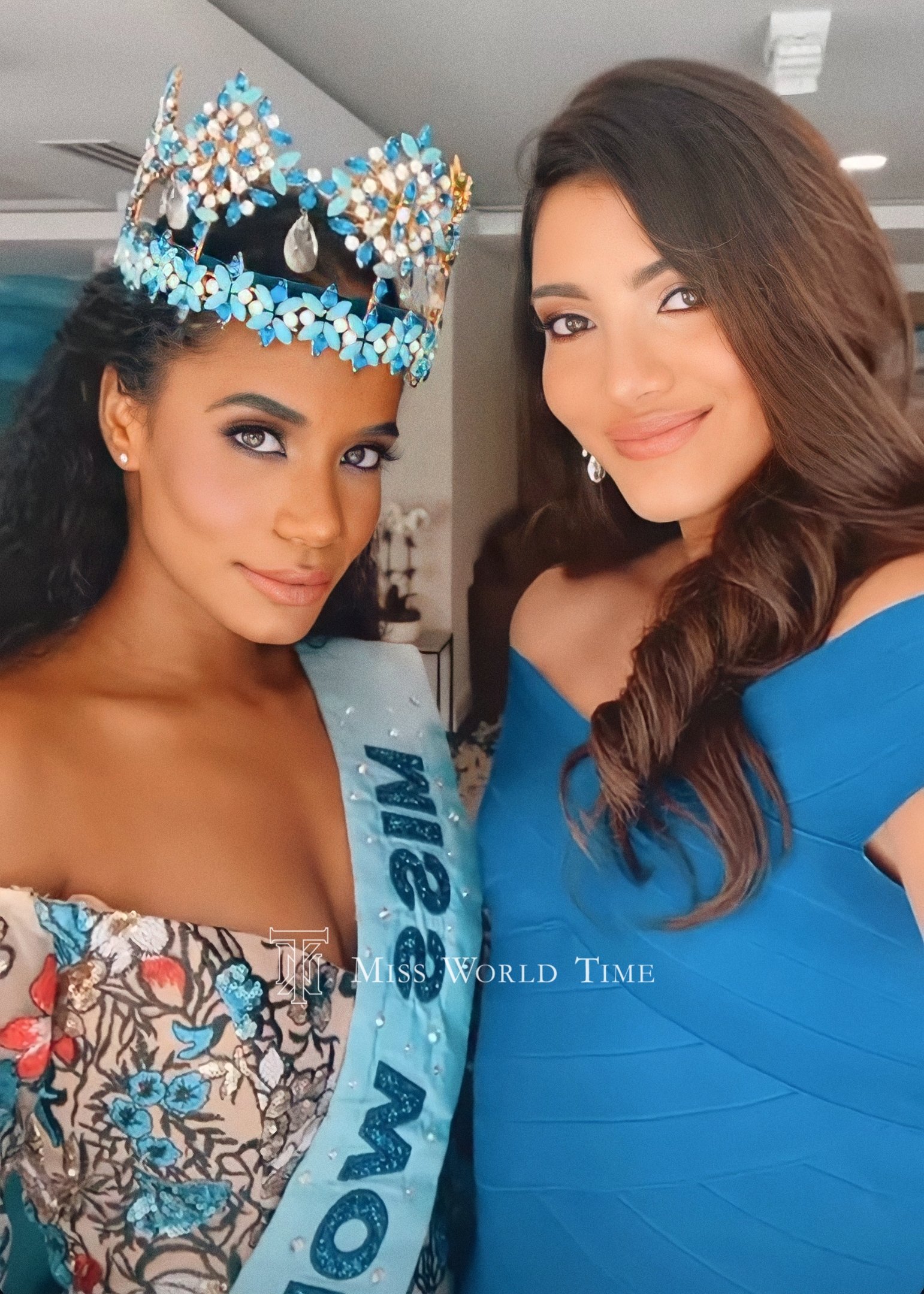 Official Thread of Miss World 2019 ® Toni-Ann Singh - JAMAICA - Page 3 E2MUN5SVUAAVILn?format=jpg&name=4096x4096