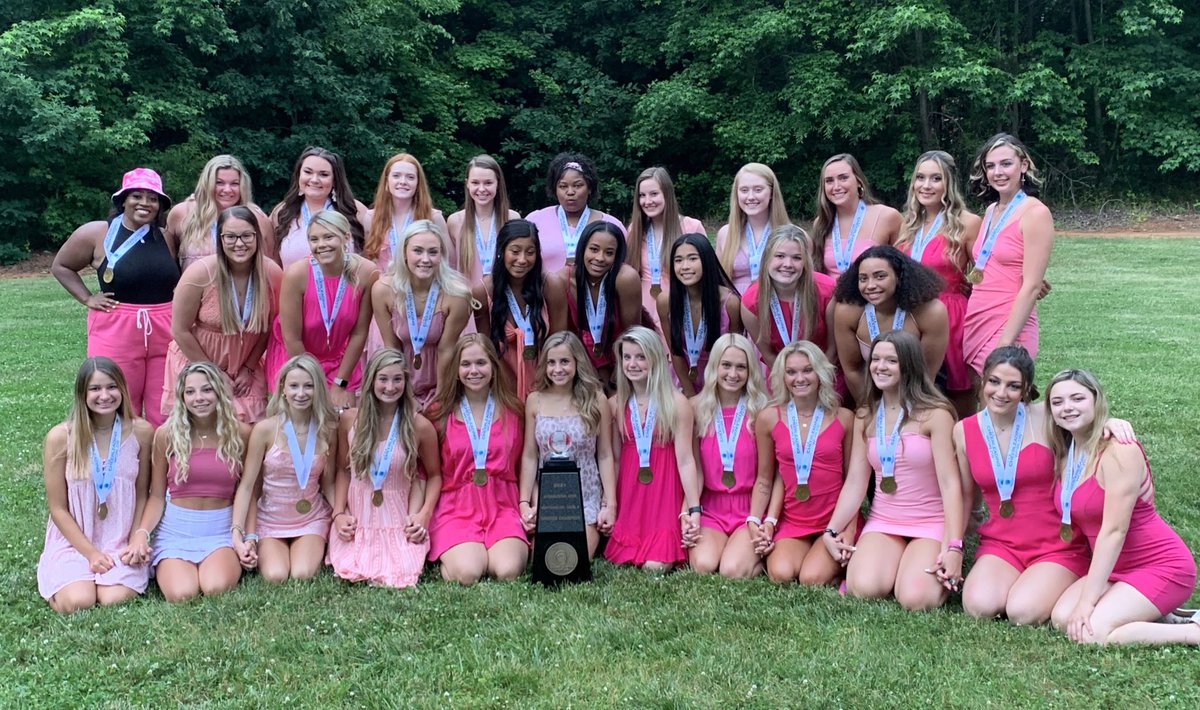 cealadylux's tweet photo. Lady Lux Banquet 2021 https://t.co/TJG0rIgrFT