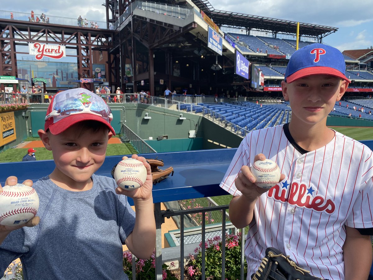 Hey, <a href="/colls_tatem/">Tatem Elementary</a>! These former and current Tigers got some game balls too from the <a href="/Phillies/">Philadelphia Phillies</a>. Takes Tatem smarts to think to hang by the bullpen toward the end of the game when there is no batting practice. 🙂⚾️