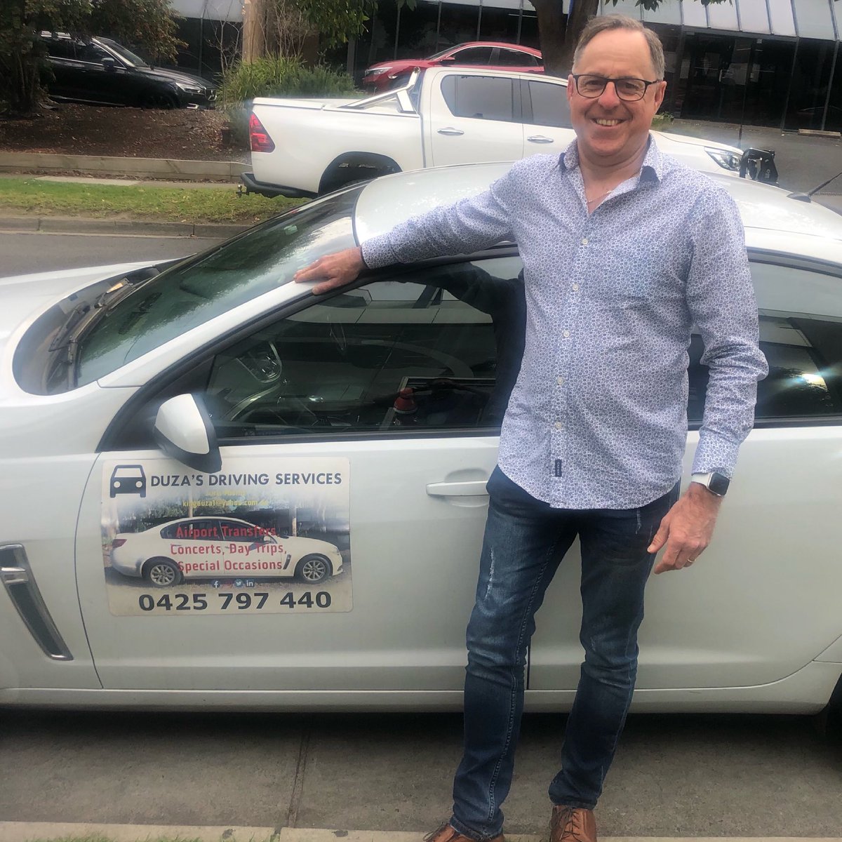 DuzaDriving's tweet photo. Just dropped off Lark CEO Eric for a business trip to Queensland. See you Friday.  Take the hassle out of getting to the airport by booking now - 0425797440. #larkbusinessadvisory##businesstrip #melbourneairport https://t.co/l7ysBnaDq1