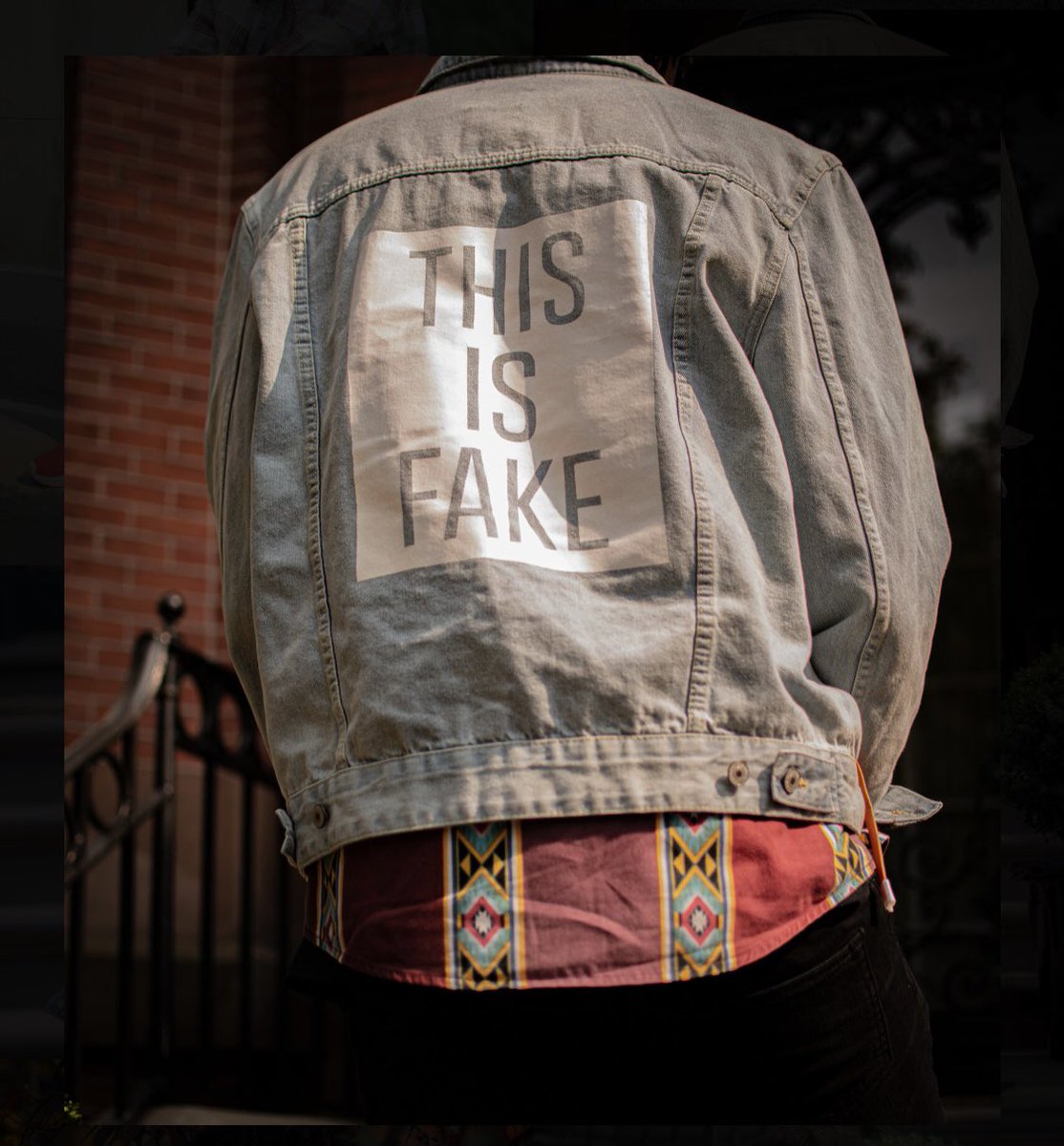 _thisisfake's tweet photo. Cold Summers #thisisfake #tiflife https://t.co/gisvMrXlgi