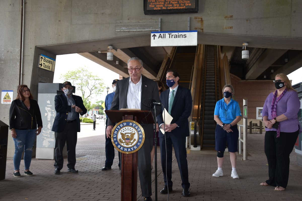 SenSchumer's tweet photo. I wrote the law ensuring mass transit commuters in NY &amp; the US can save the same pre-tax $ as those who drive to work

But amid COVID, funds have piled up in an account commuters can't access

I stood with Long Island riders today to call for IRS to take action to fix this now https://t.co/tdKzW5J7v0