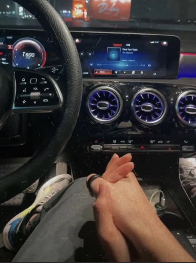 NoranElmessery's tweet photo. Take me in a car for a long road at midnight , vibing to songs &amp; making deep talks💓💓 https://t.co/ArkDpHsCGQ