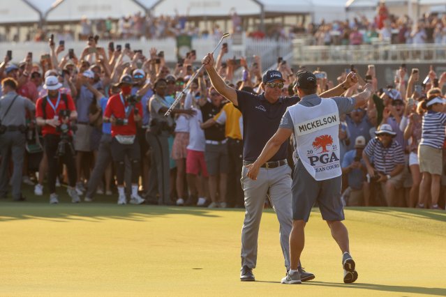 daragh_watson's tweet photo. Congratulations to @KPMG_US brand ambassador @PhilMickelson! A win for the ages and his sixth career Major title. Read more about his historic victory at the 2021 PGA Championship. #LetsGoLefty #PGAChamp https://t.co/FYL0ryiWyA https://t.co/TbO8nIbdU3