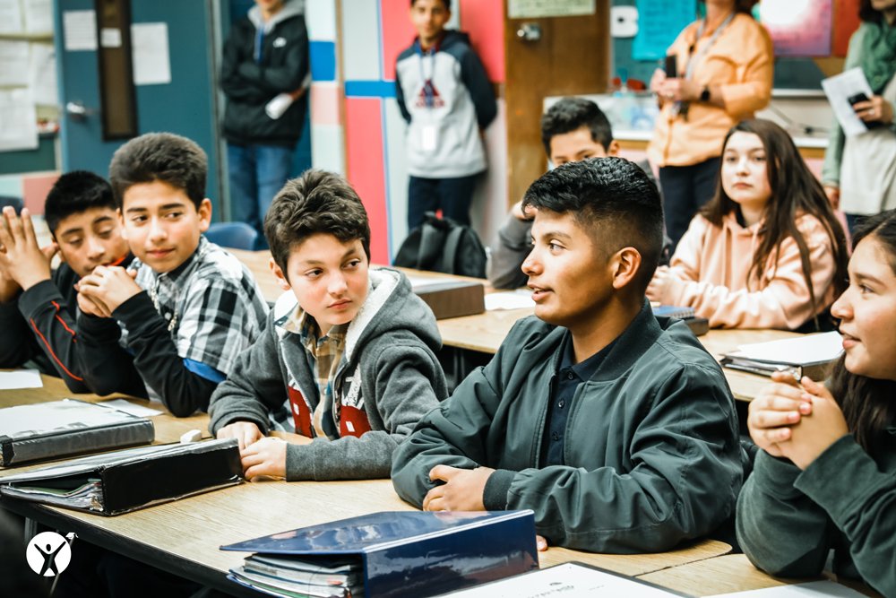 AVID4College's tweet photo. When teachers intentionally focus on building strong relationships, students become happier, more engaged, own their voice, and take responsibility for their choices. They start to own the learning and grow their #StudentAgency. #AVIDForStudentAgency #EmpoweringStudents #Agency https://t.co/FYUSYvjbbB