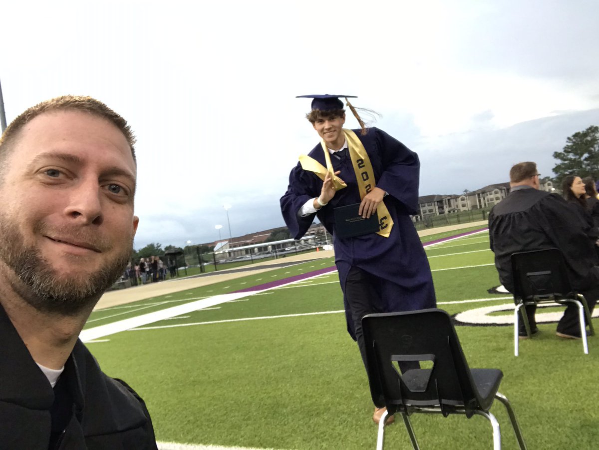 CoachSchedule's tweet photo. Congratulations to the class of 20-21! Big shoutout this these young fellas! https://t.co/M619nHMCwB