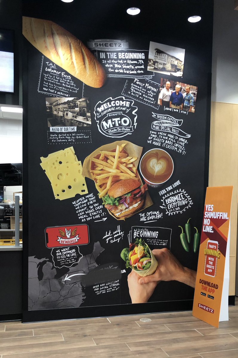 SammyJo_ho's tweet photo. This would be the perfect backdrop for redneck wedding pics. #SheetzNation https://t.co/ut6KOxRTdC