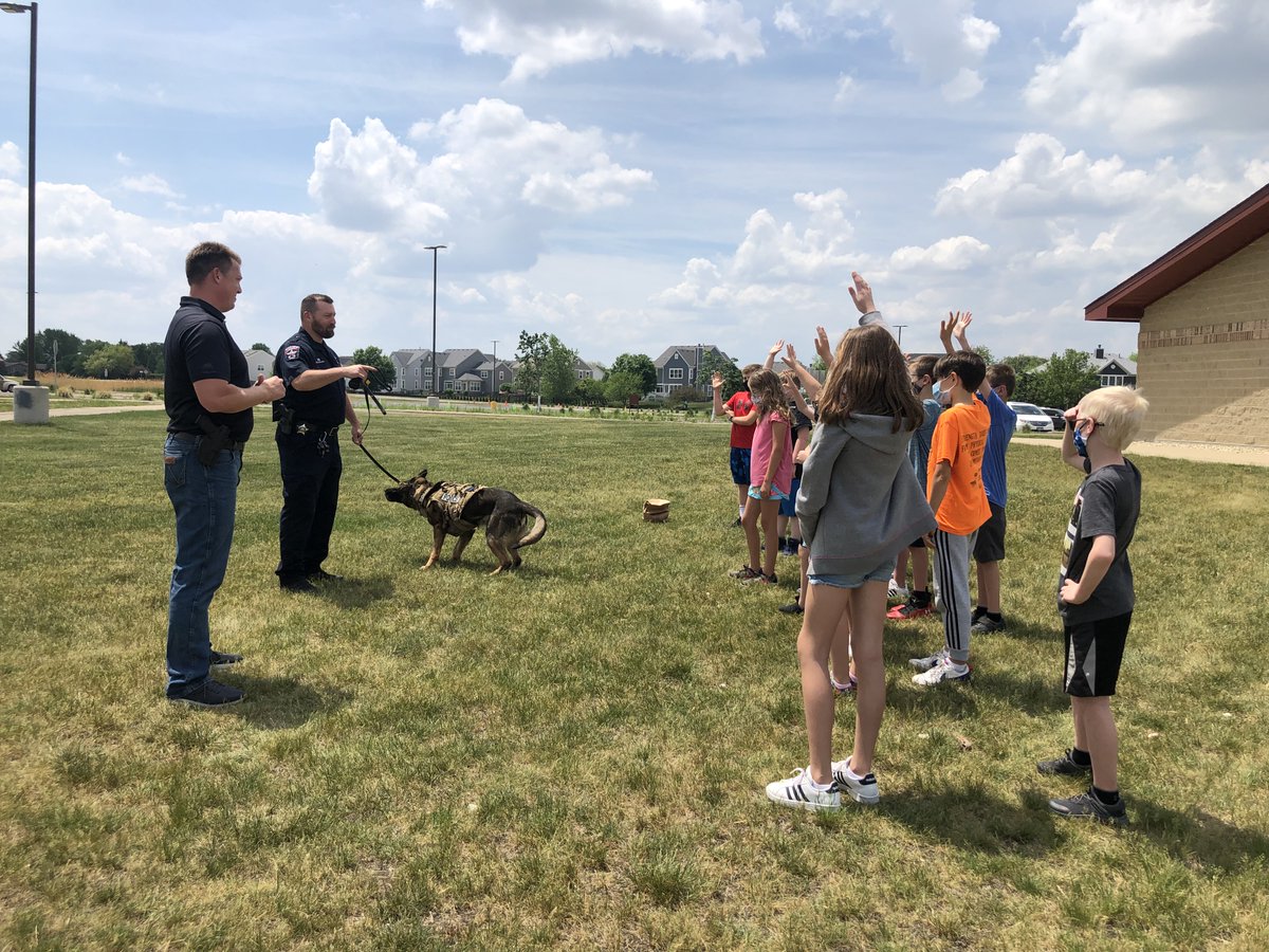 Mmhappold's tweet photo. A big thank you to Officer Don Anderson and K-9 Officer was Dave Humphries of the Northbrook Police. The students learned so much about Pongo's duties and the training it takes to be a K-9 officer.  It was truly a great experience for them! @martinhusky158 @Dist158 https://t.co/yRwPP9oCFR