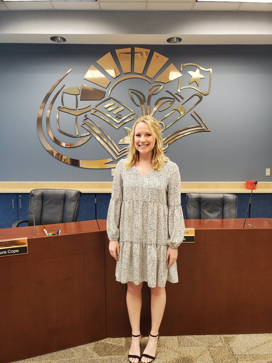 whitelandsports's tweet photo. Breaking news: We would like to officially announce that Ms. Kellie Kirkhoff will be the new Head Coach of the Whiteland Girls Basketball team! Coach Kirkhoff will also teach math at WCHS. We are so excited to have her, I know she cant wait to get started! https://t.co/BDwHV7p7qG