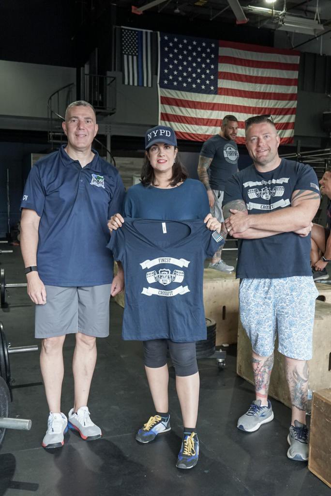 NYPDCrossFit's tweet photo. @RepMalliotakis showing her support for our LEOs at the Officer Tsakos Hero WOD https://t.co/9tQc92r2Fu