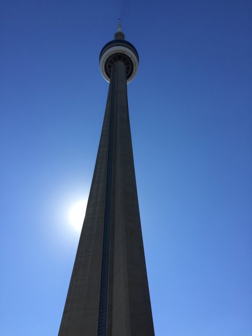 Watch C h e l l e 🍓🤍's leaked NSFW photo on TwXstars